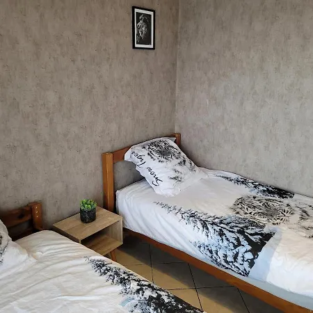 Cosy 4 Pers 2 Avec Balcons & Parking Gratuit Proche * Annecy